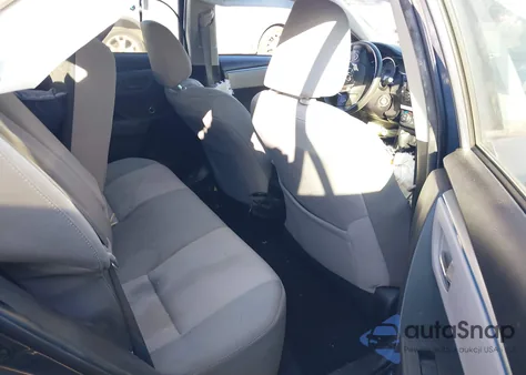 2015 Toyota Corolla Le Plus z USA, uszkodzony, nr VIN 5YFBURHE2FP222085